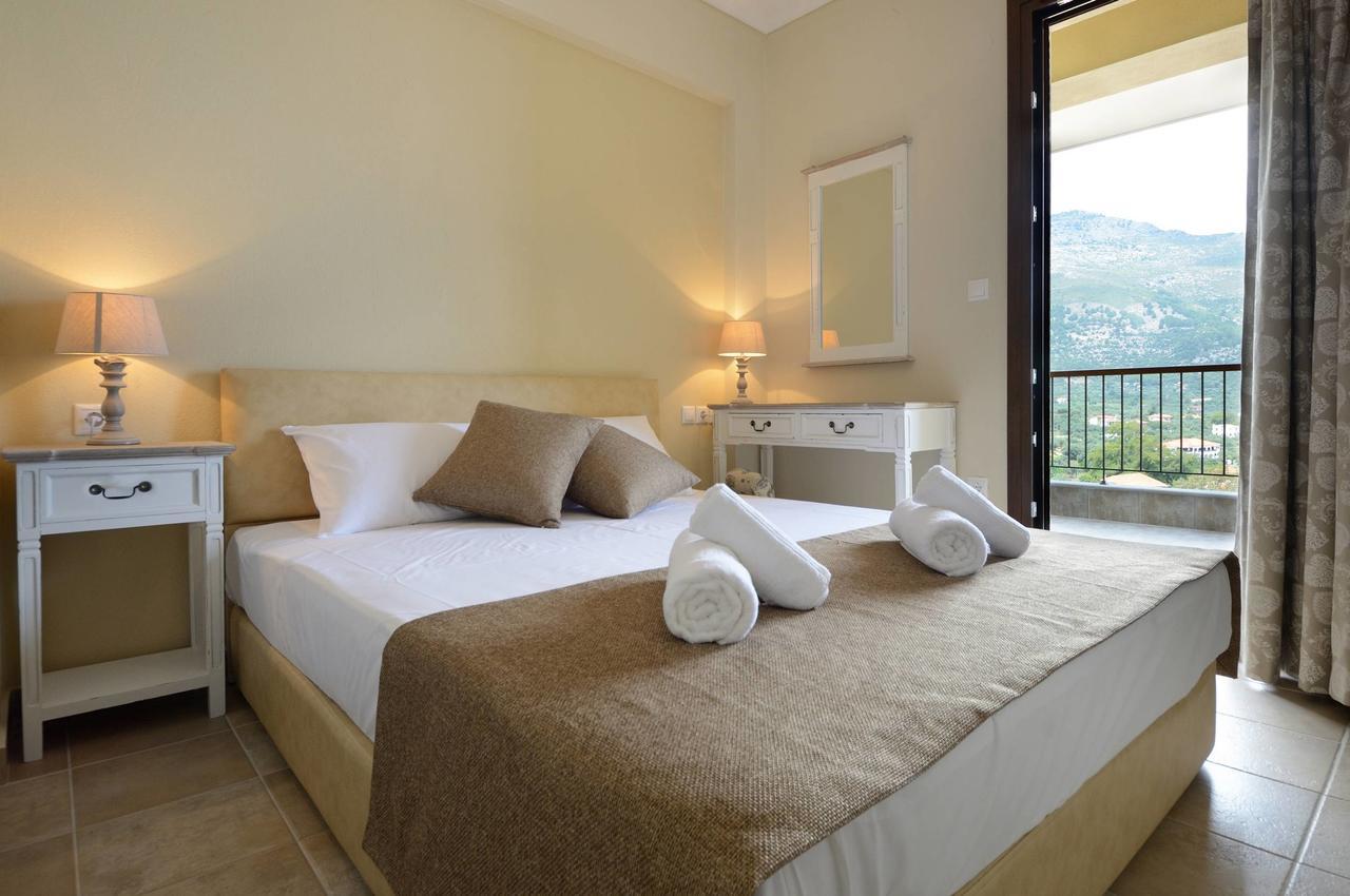 Seascape Villas Kinira Екстериор снимка