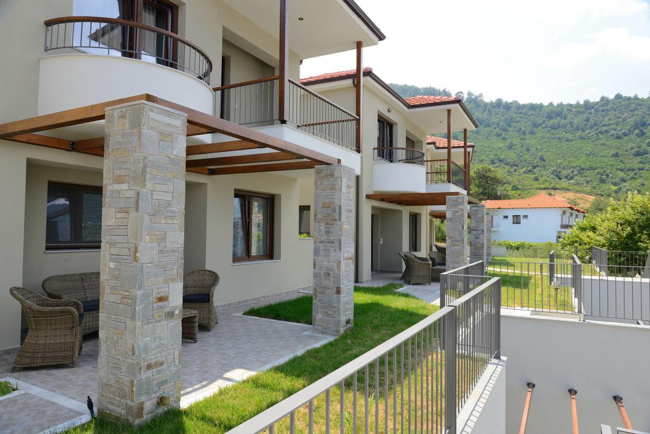 Seascape Villas Kinira Екстериор снимка
