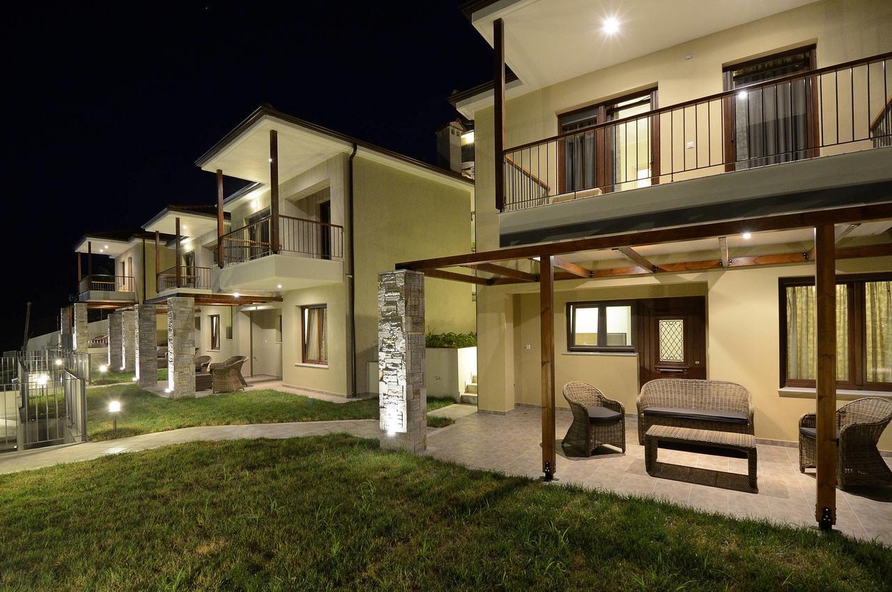 Seascape Villas Kinira Екстериор снимка