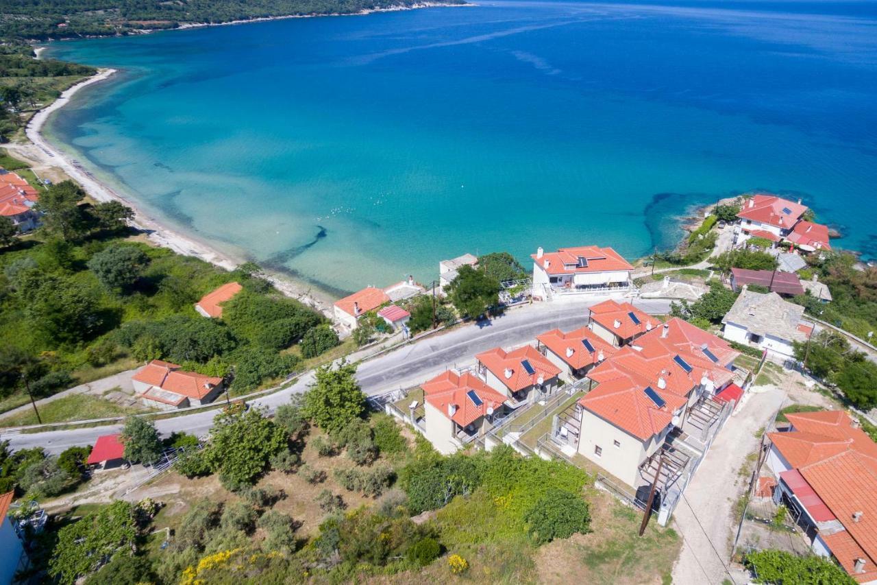 Seascape Villas Kinira Екстериор снимка